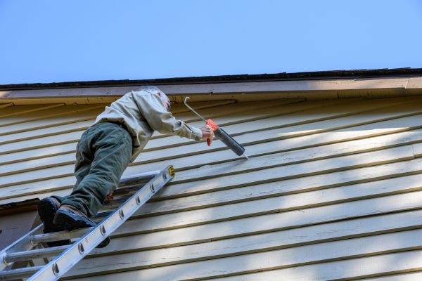 Vinyl Siding Caulk Repair in West Chester